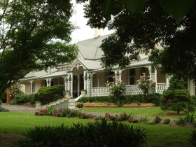 Harrow Gardens - Hotel NSW 1