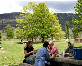 Tidbinbilla - Hotel NSW 2