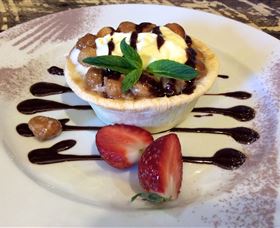 Hollydene Estate Wines And Vines Restaurant - Hotel NSW 7