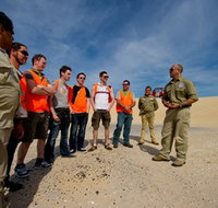 Aboriginal Tours and Sand Dune Adventures - Hotel NSW