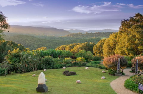Crystal Castle & Shambhala Gardens - Hotel NSW 6