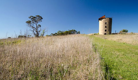 Migrant Heritage Walk - Hotel NSW 1