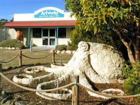 Baudin Beach SA Hotel NSW