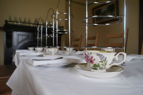 Gatehouse High Tea Rooms - Hotel NSW 2