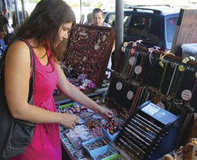 Parap Markets - Hotel NSW 5