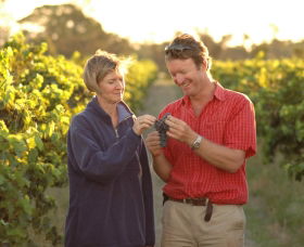 Restdown Wines And Walking Trail - Hotel NSW 2