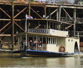 Paddlesteamer Canberra - Hotel NSW 1