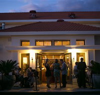 Parlour Wine Room - Hotel NSW