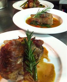 Djinta Djinta Winery And De Vine Restaurant - Hotel NSW 0