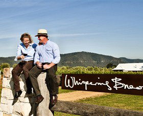 Whispering Brook - Hotel NSW 2
