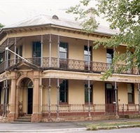 Singleton Heritage Walk - Hotel NSW