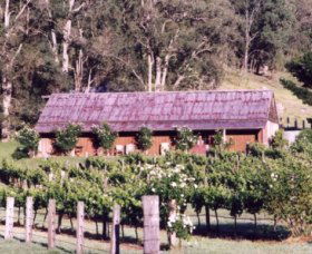 Undercliff Winery And Gallery - Hotel NSW 0