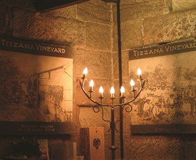 Tizzana Winery - Hotel NSW 2