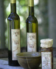 Tizzana Winery - Hotel NSW 1