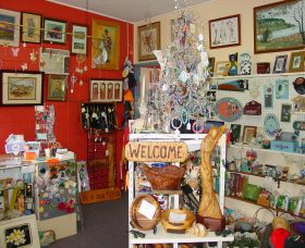 Country Brushstrokes - Hotel NSW 0