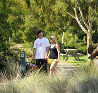 Sale Common Wetlands Walk - Hotel NSW