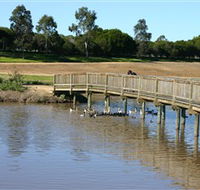 Sale Common Wetlands - Hotel NSW