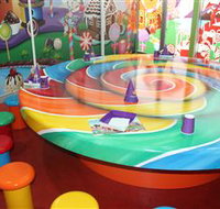 Monkey Mania EQ - Hotel NSW