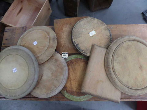 Heaths Old Wares, Collectables & Industrial Antiques - Hotel NSW 11