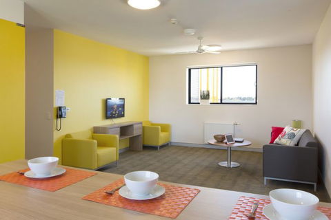 Western Sydney University Village Penrith - Hotel NSW 1