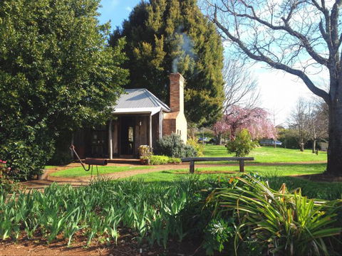 Mont De Lancey Historic Property Tours - Hotel NSW 2
