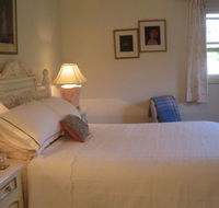 Trafalgar Bed and Breakfast and Annie's cottage - Hotel NSW