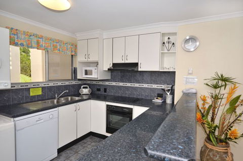 Raintrees Resort - Hotel NSW 2