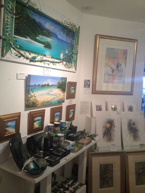 Village Gallery - Hotel NSW 2