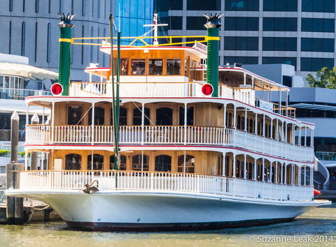 Brisbane River Dinner Cruise - Hotel NSW 4