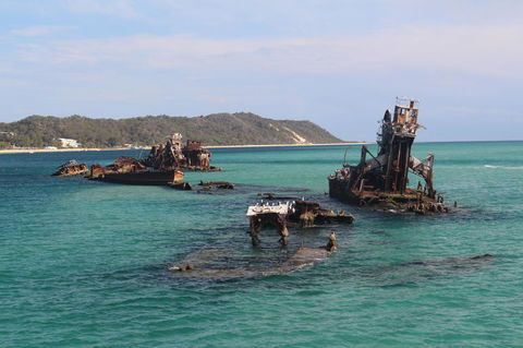 Moreton Island Snorkel And Sandboarding 4WD Day Trip From Brisbane - Hotel NSW 2