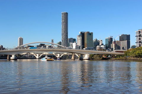Lone Pine Koala Sanctuary Admission With Brisbane River Cruise - Hotel NSW 8