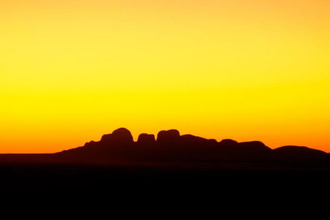 Kata Tjuta Small-Group Tour Including Sunrise And Breakfast - Hotel NSW 1