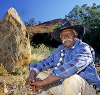 Cave Hill Aboriginal Cultural Experience from Ayers Rock - Hotel NSW