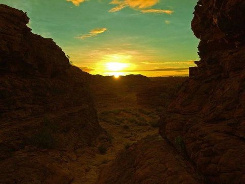 3-Day Ayers Rock To Alice Springs Camping Tour Including Kings Canyon, Kata Tjuta And Uluru - Hotel NSW 9