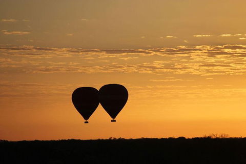 Early Morning Ballooning In Alice Springs - Hotel NSW 2