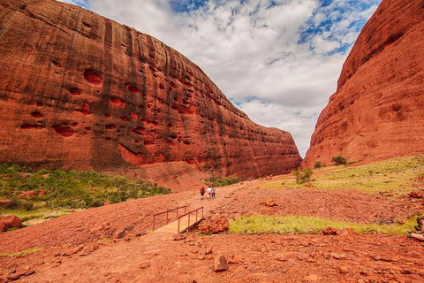 Kata Tjuta Sunrise And Valley Of The Winds Half-Day Trip - Hotel NSW 10