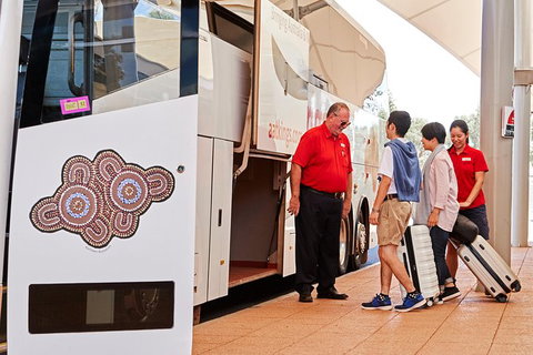 Uluru (Ayers Rock) To Alice Springs One-Way Shuttle - Hotel NSW 0