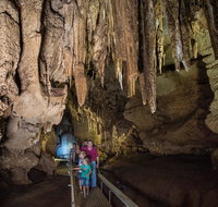 Cutta Cutta Caves Nature Park - Hotel NSW