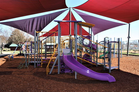 Heritage Park - Hotel NSW 2
