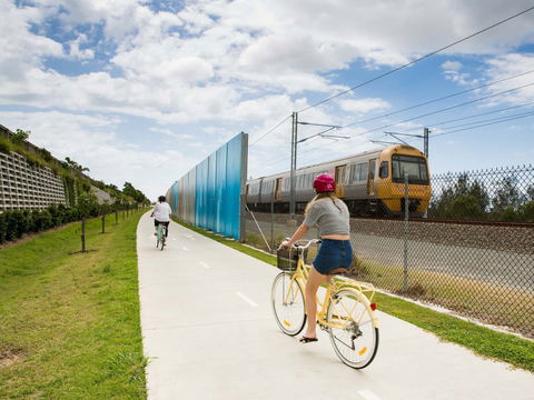 Petrie To Kippa-Ring Shared Pathway - Hotel NSW 2