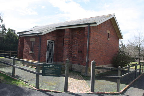 Sale Powder Magazine - Hotel NSW 0