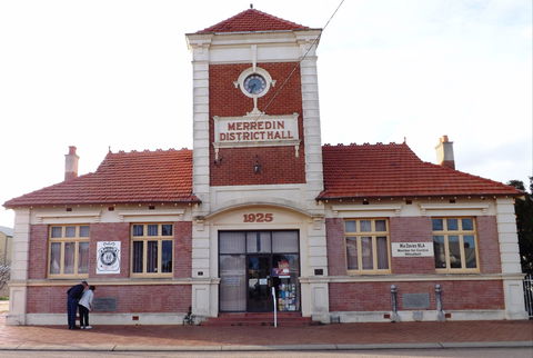 Merredin Town Hall - Hotel NSW 0