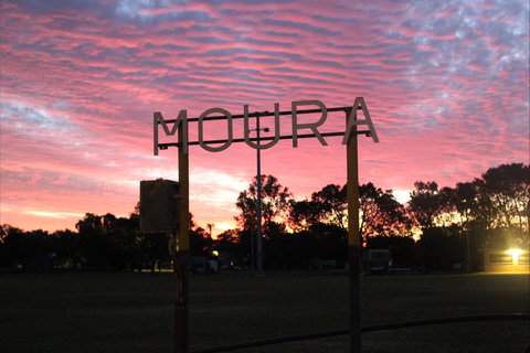 Moura - Hotel NSW 1