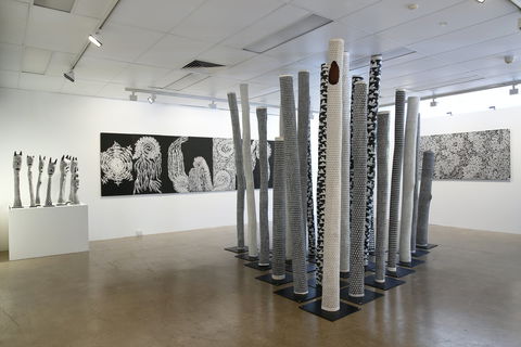 Outstation Gallery - Aboriginal Art From Art Centres - Hotel NSW 2