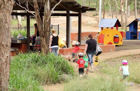 Rouse Hill Picnic Area And Playground - Hotel NSW 0