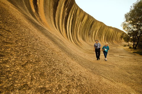 Wave Rock - Hotel NSW 0