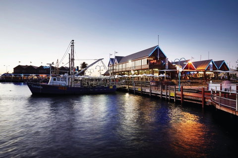 A Day In Fremantle - Hotel NSW 0