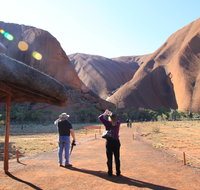 Kuniya walk to Mutitjulu Waterhole - Hotel NSW