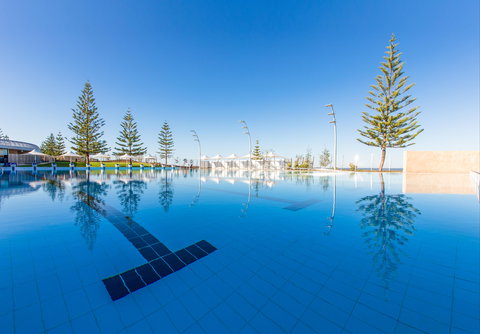 Scarborough Beach Pool - Hotel NSW 0