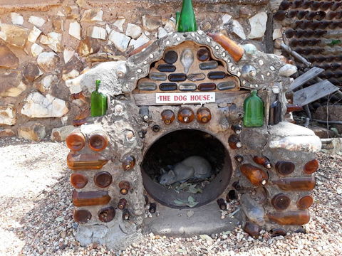 Bottle House And Mining Museum - Hotel NSW 2